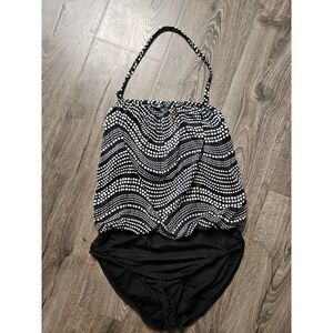 Tahiti One-Piece Bathingsuit Women's Size Medium